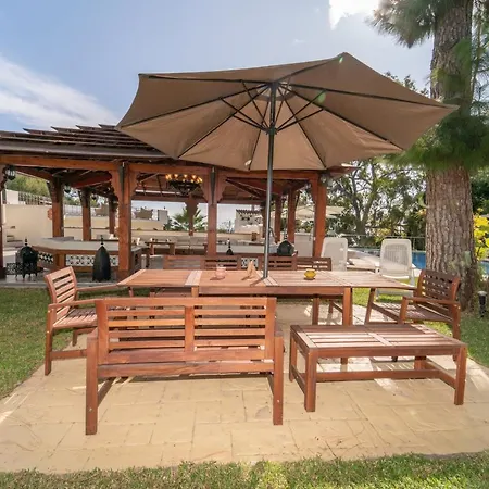 Aparthotel Casadelmar 23 Vacacionales Marbella