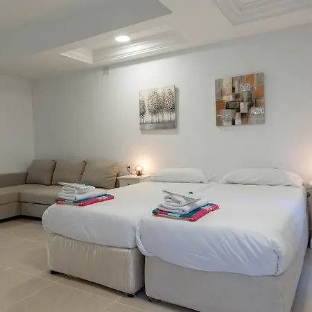 Casadelmar 23 Vacacionales Aparthotel Marbella